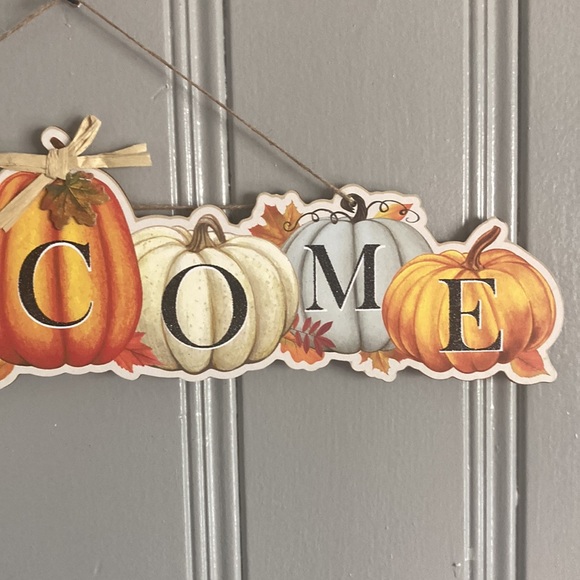 NWT Beautiful Glittered Horizontal Colorful Pumpkin Fall WELCOME Decor Sign π - Picture 5 of 15